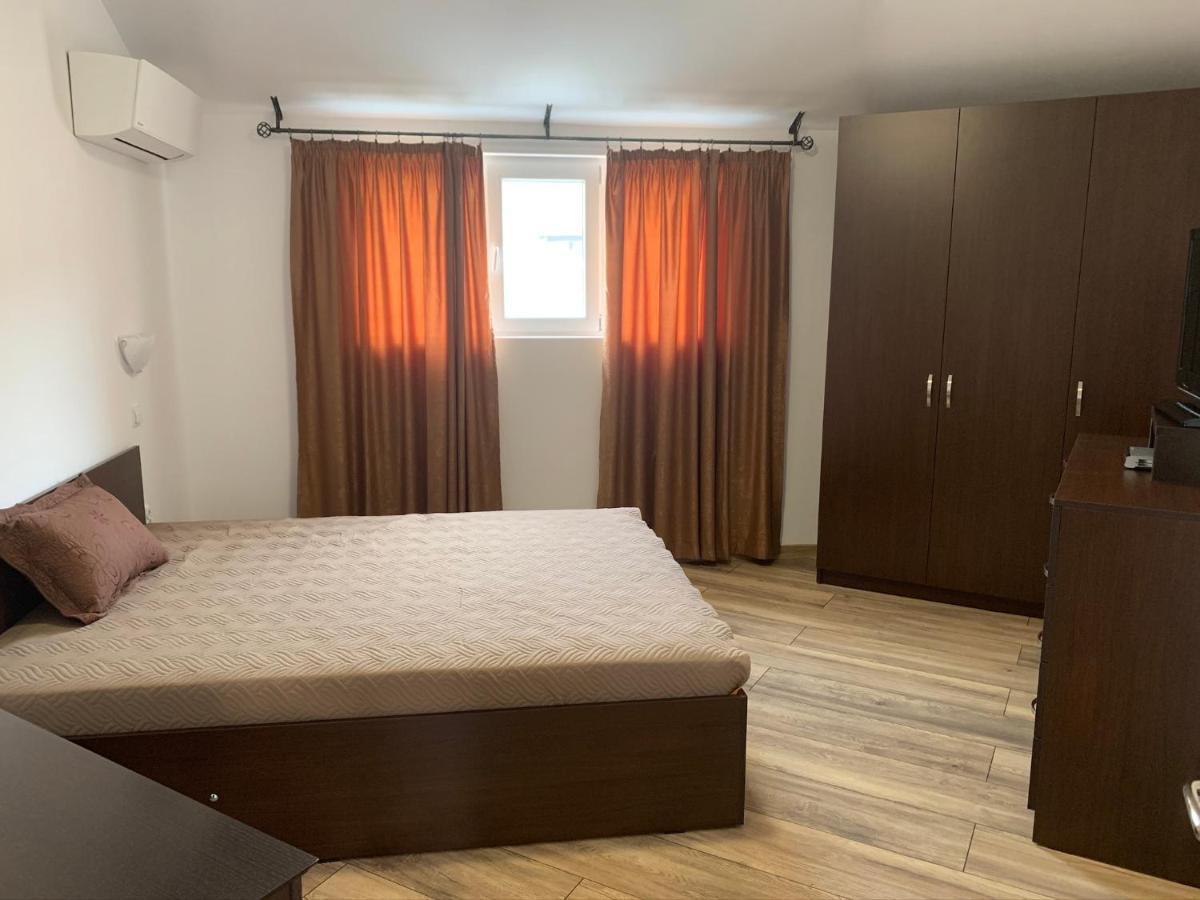 Marina Bay Apart Saint Vlas Sveti Vlas Exterior foto