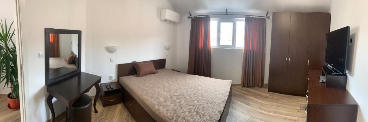 Marina Bay Apart Saint Vlas Sveti Vlas Exterior foto