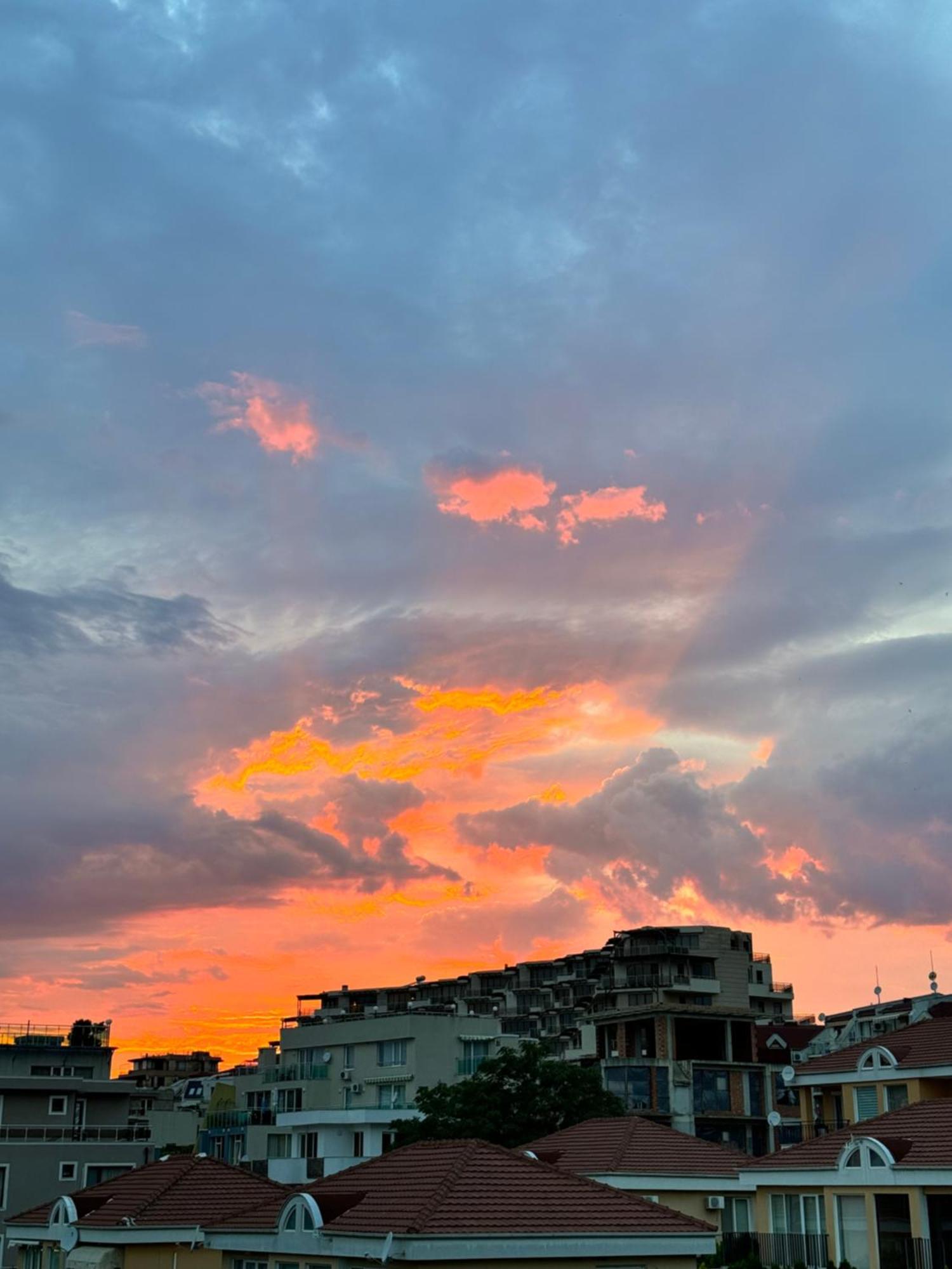 Marina Bay Apart Saint Vlas Sveti Vlas Exterior foto
